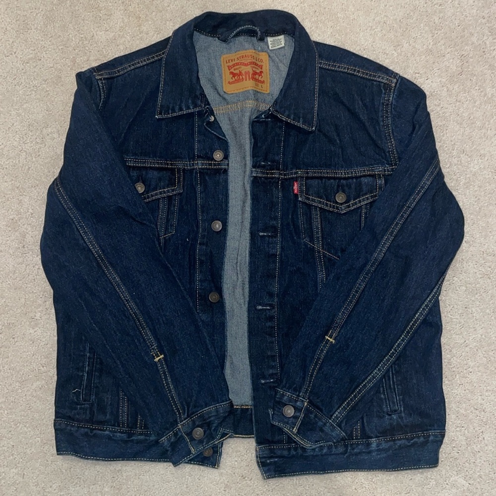 Levi’s Vintage Fit Trucker Jacket Light Navy Blue Denim Wash